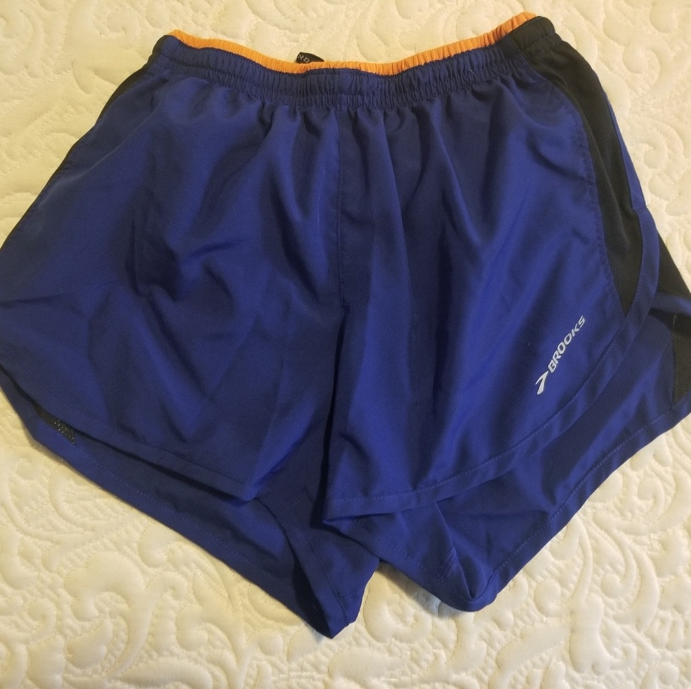Brooks 2" running shorts